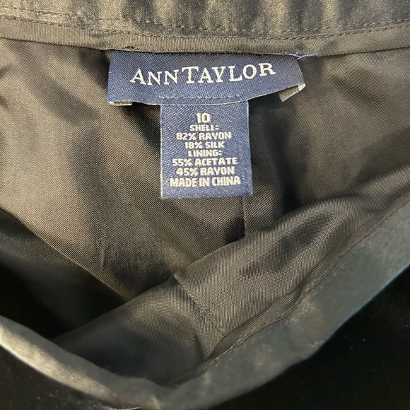 Ann Taylor black velvet side zip pants. Size 10. Fully lined. Great condition. - Picture 6 of 6